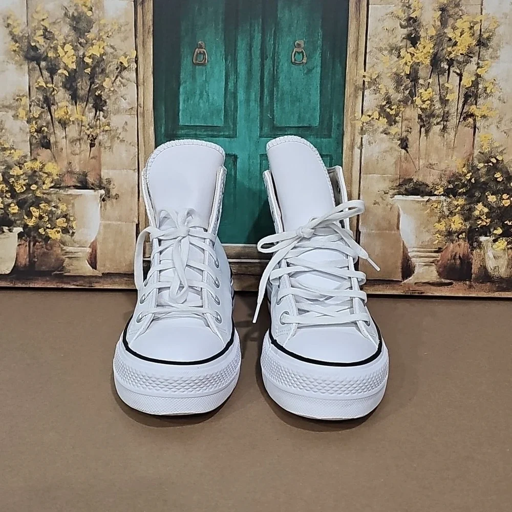 CONVERSE Women's Chuck Taylor‎ All Star Lift Platform Leather High-Top Shoes